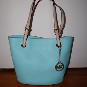 100% authentic michael kors leather sky blue bag